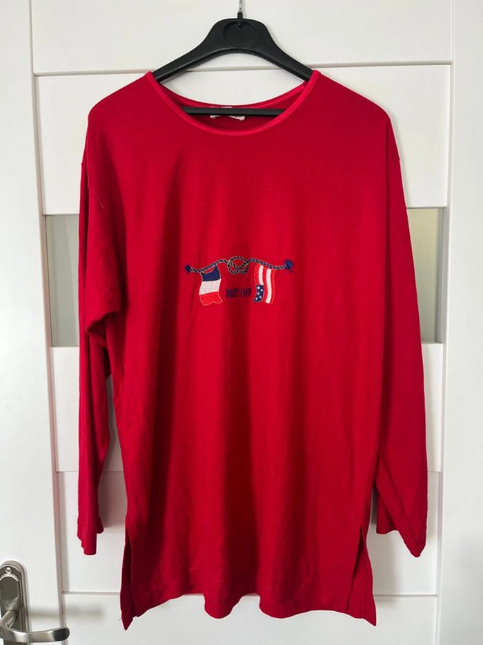 Haut rouge