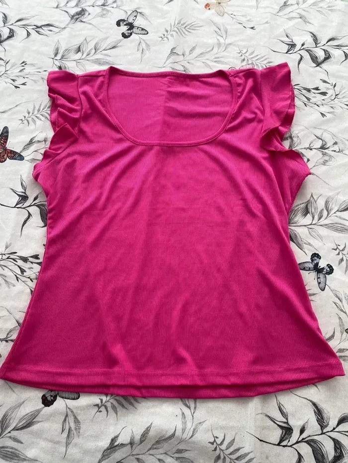 Teeshirt débardeur rose vif fuschia neuf