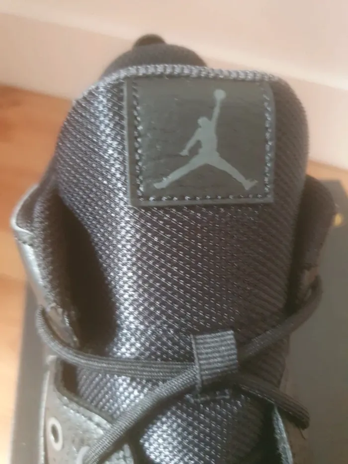 Nike Jordan Max "full black"(38.5) - photo numéro 5