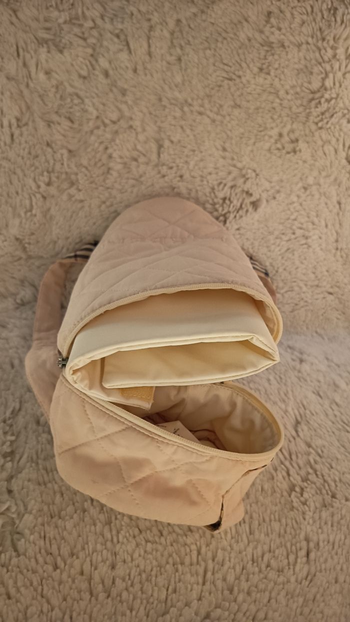 Sac Burberry porte biberon - photo numéro 7