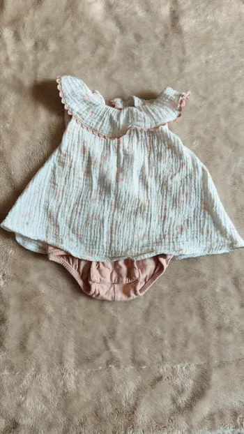 Robe 1 mois