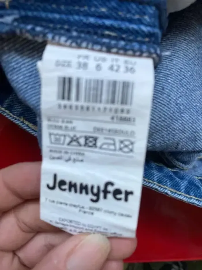 Short jean taille 38 - photo numéro 4