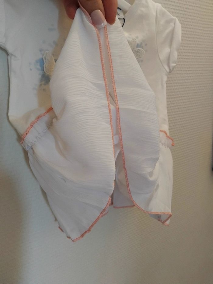 Robe fille neuf 6mois - photo numéro 9