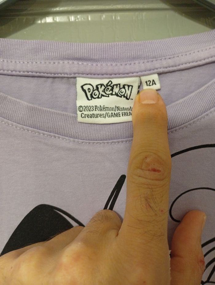 T-shirt manche longue pokémon taille 12 ans - photo numéro 3