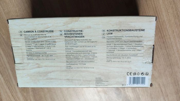 Jeu de construction avec outil - photo numéro 4