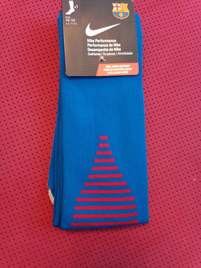 Chaussettes de foot FC Barcelone, Nike Authentique Officiel taille 46/50, Neuf - photo numéro 5