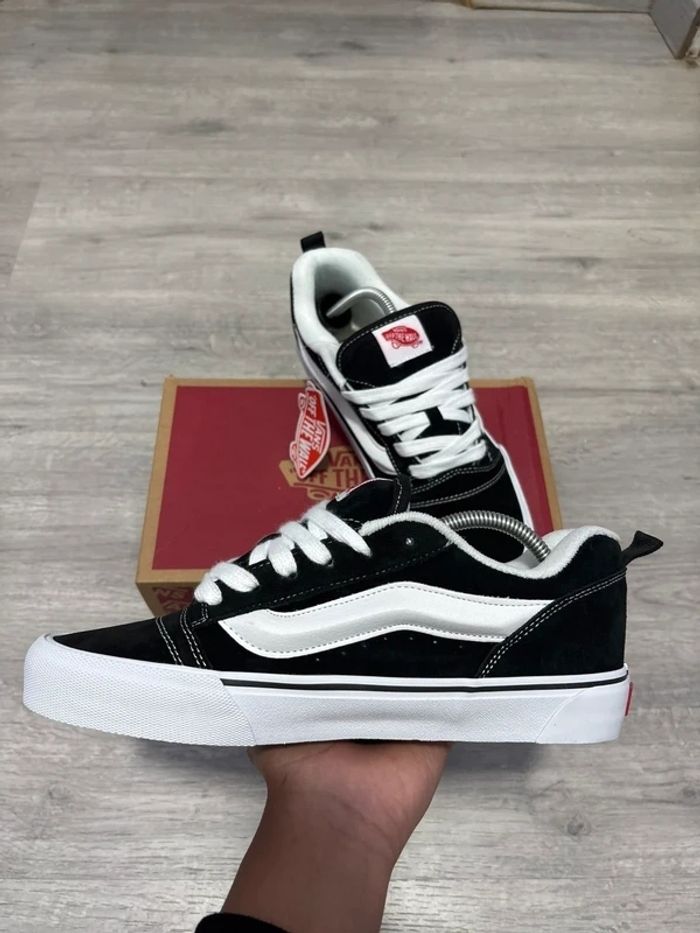 Vans Knu Skool 40