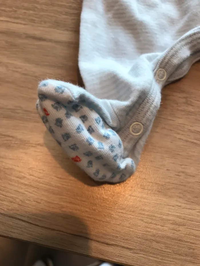 Pyjama petit bateau taille 1 mois - photo numéro 3