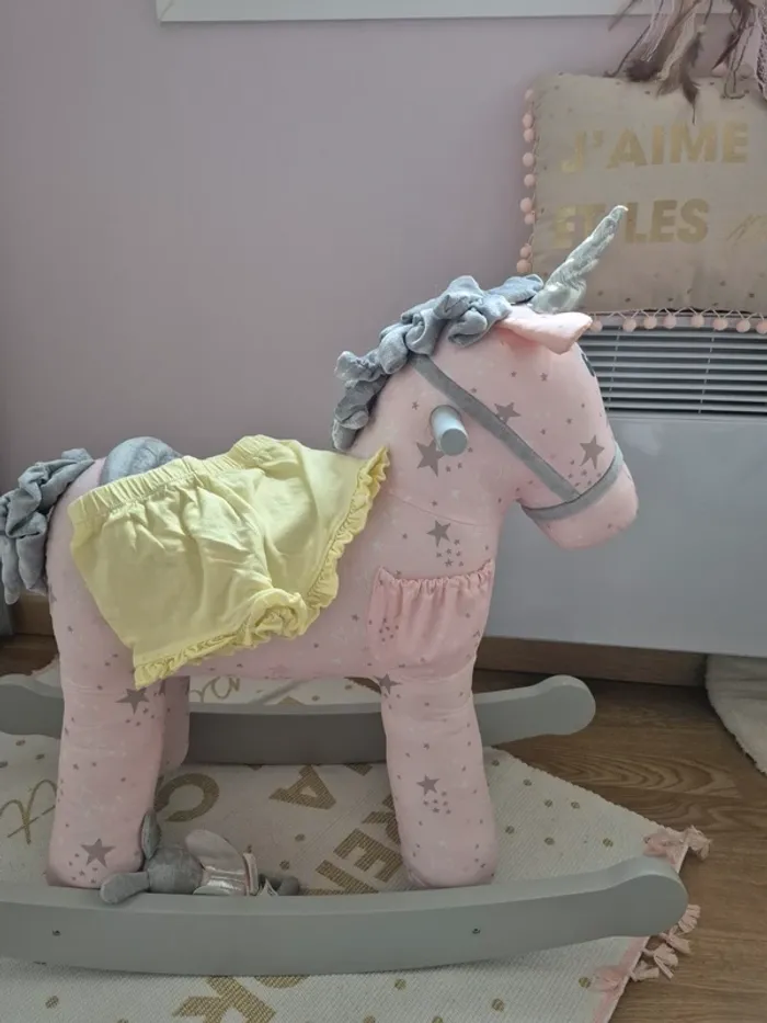 Short 9 mois - photo numéro 2