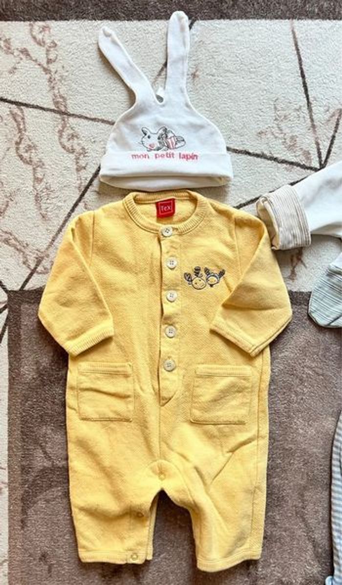 Vêtements bébé naissance 1 mois - photo numéro 2