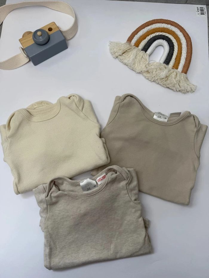 Lot de 3 bodys bébé unisexe longues manches Zara et Petit Beguin 6 mois, 68 cm