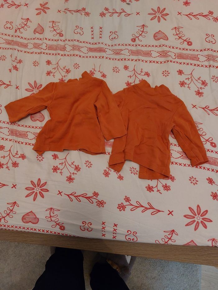 2 pantalon et 2 haut