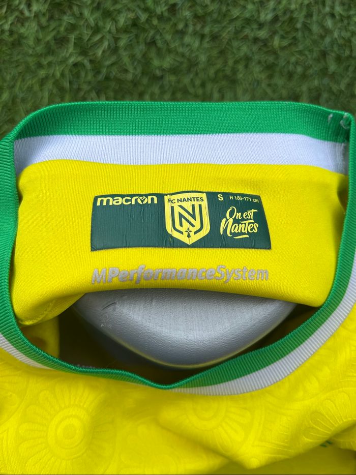 Maillot fc Nantes - photo numéro 7