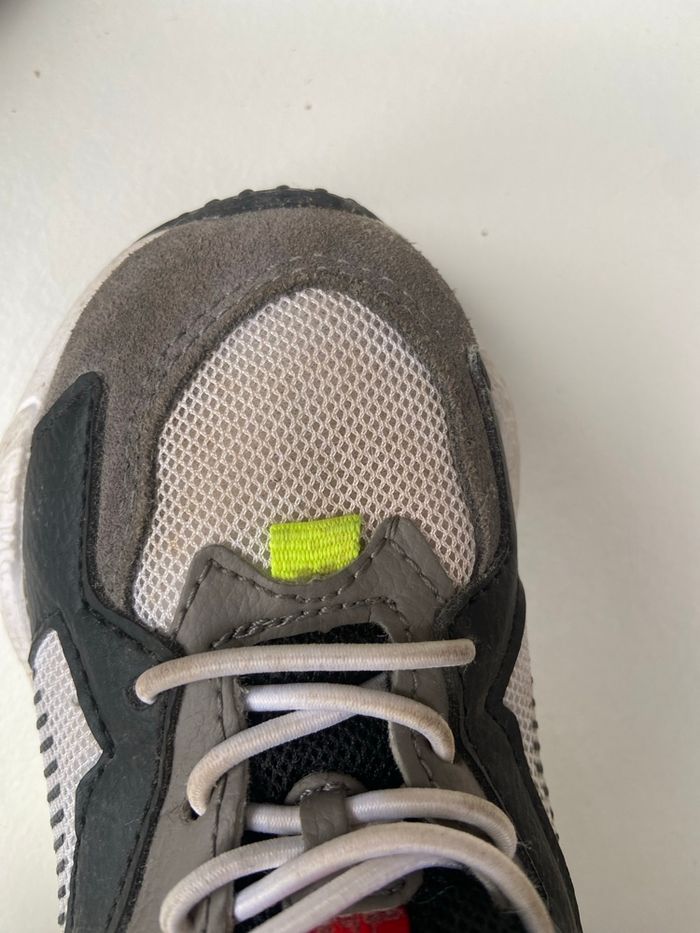 Baskets enfant Puma X-Ray² – Taille 22 – très bon état - photo numéro 2