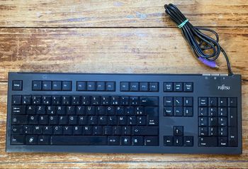 Clavier Fujitsu KB400 PS:2 F pour ordinateur de bureau