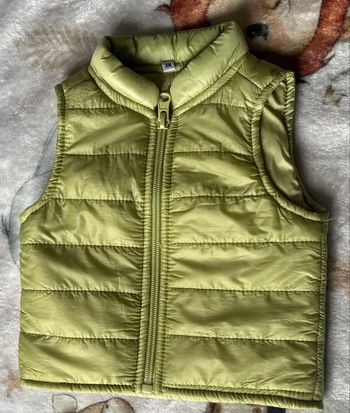 Veste sans manches taille 3 mois