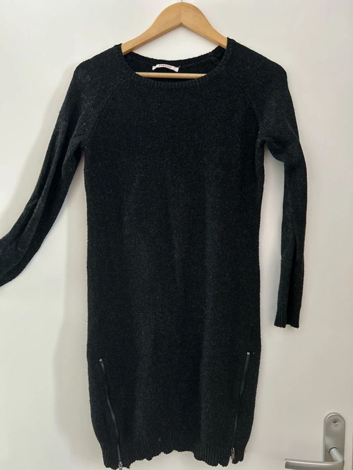 Robe pull gris foncé