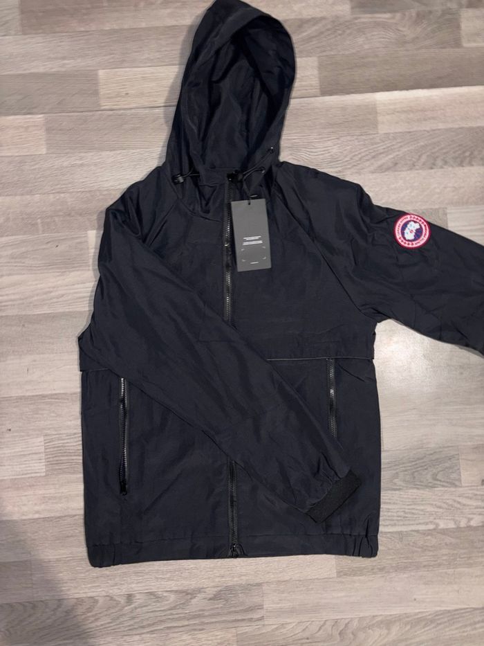 Veste impermeable canada goose