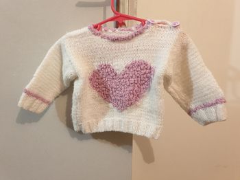 Pull motif coeur