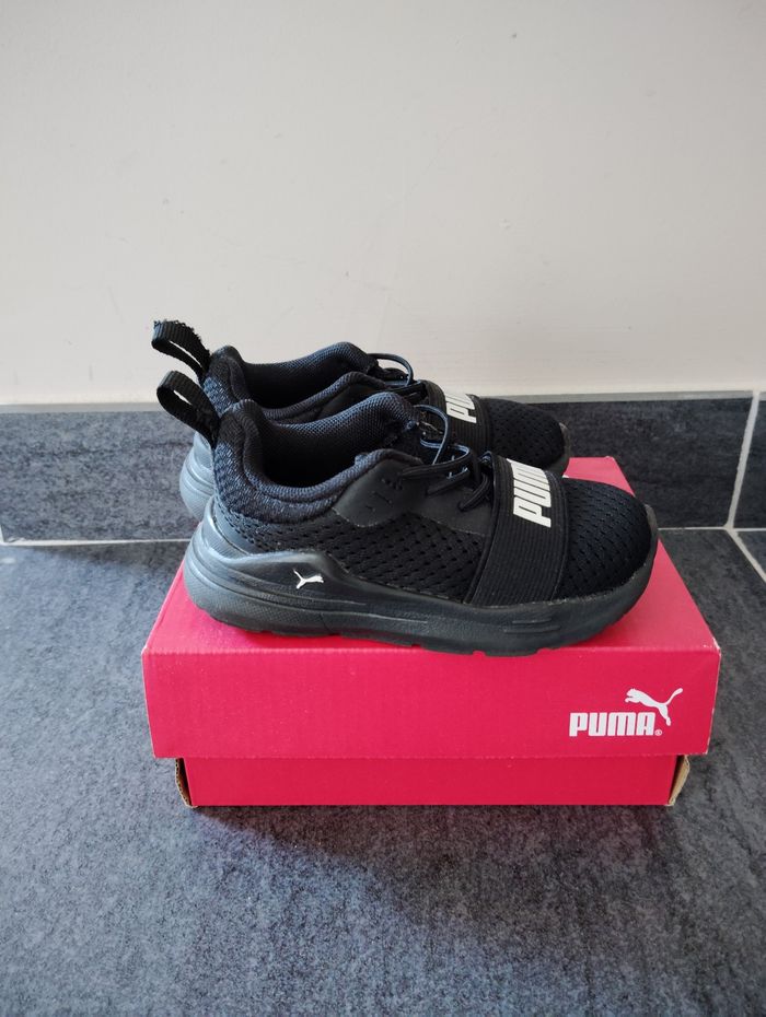 Baskets Puma élastique