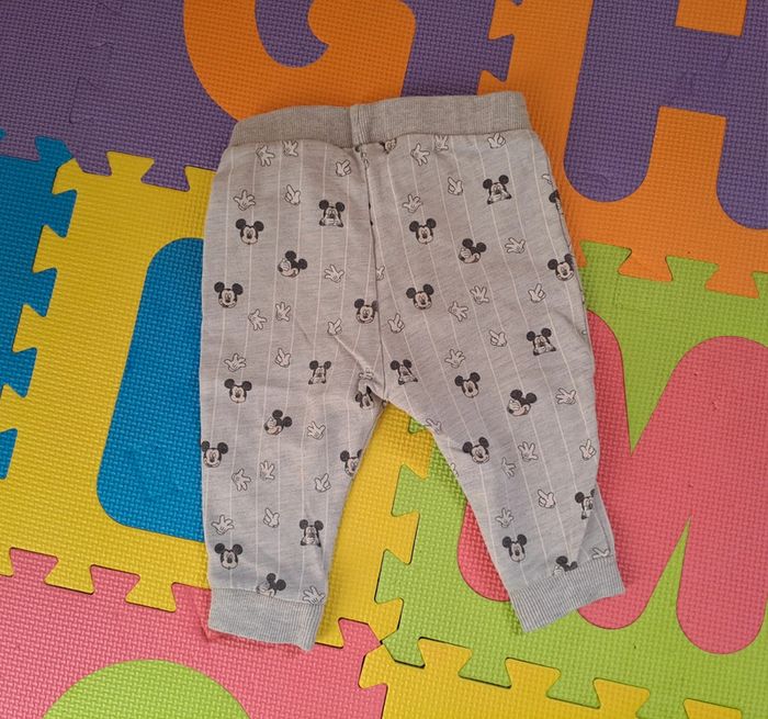 Ensemble pantalon pull Mickey gris clair, Disney baby, taille 9/12 mois (78 cm) - photo numéro 7
