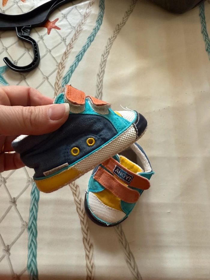 Chaussure bébé taille 20 - photo numéro 4