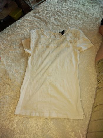 T-shirt avec dentelle blanc