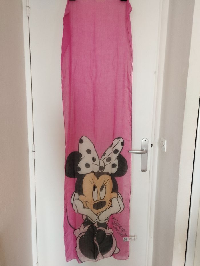 Foulard écharpe Neuve Disney