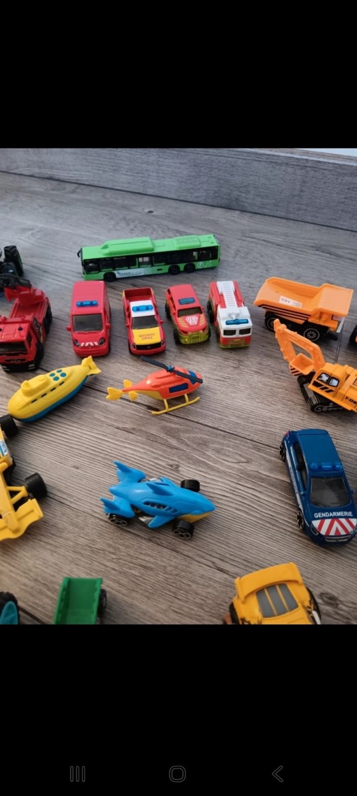 Lot petits véhicules - photo numéro 7