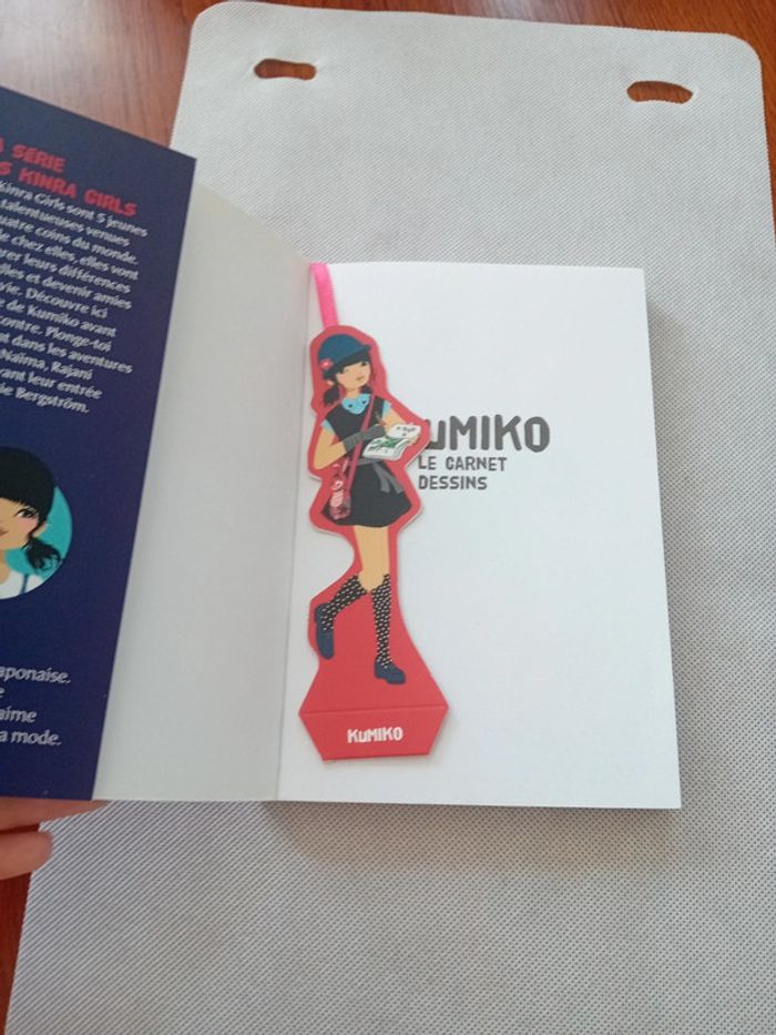 Livre "Kumiko et le carnet de dessins" - photo numéro 3