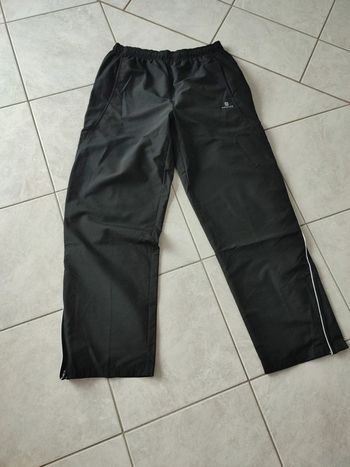 Jogging Domyos taille L noir