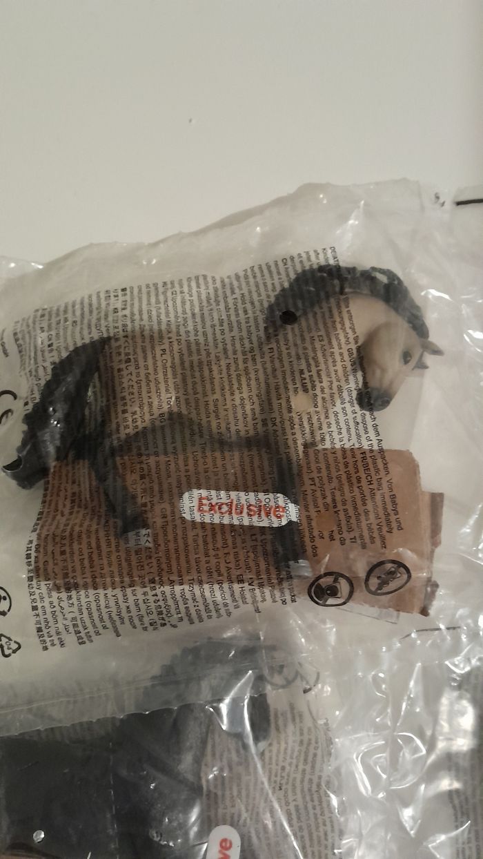 Lot de chevaux schleich neufs - photo numéro 2