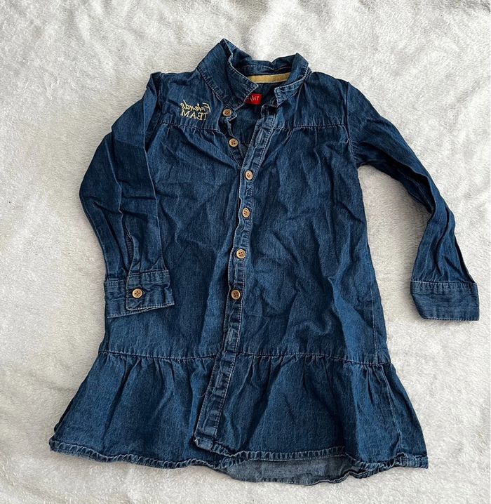 Lot de vêtements fille 4 ans - photo numéro 4