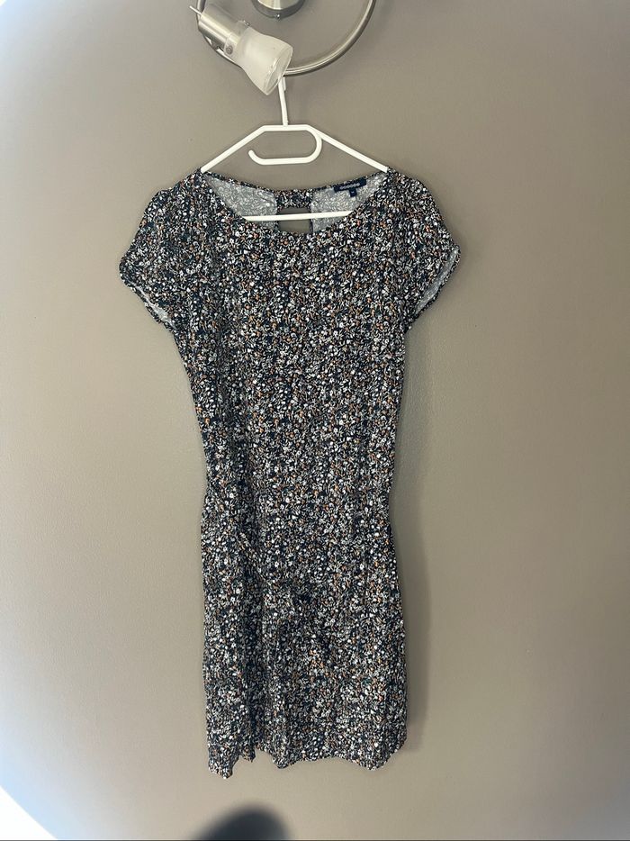Robe fleuri taille 38