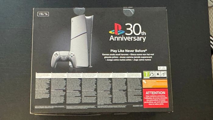 Console PS5 30th Anniversary - photo numéro 2