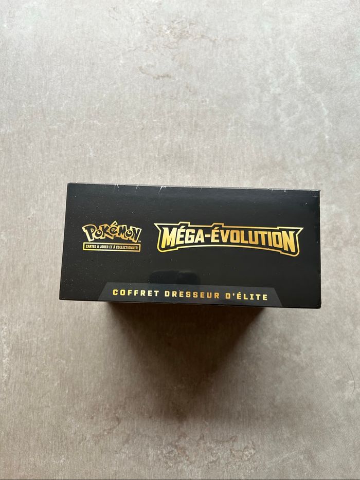 ETB Lucario Mega Évolution - photo numéro 4