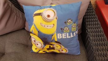 Coussin les minions 41cm