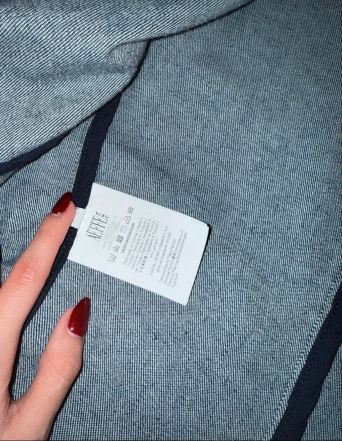 Blazer en jean Moschino - photo numéro 3