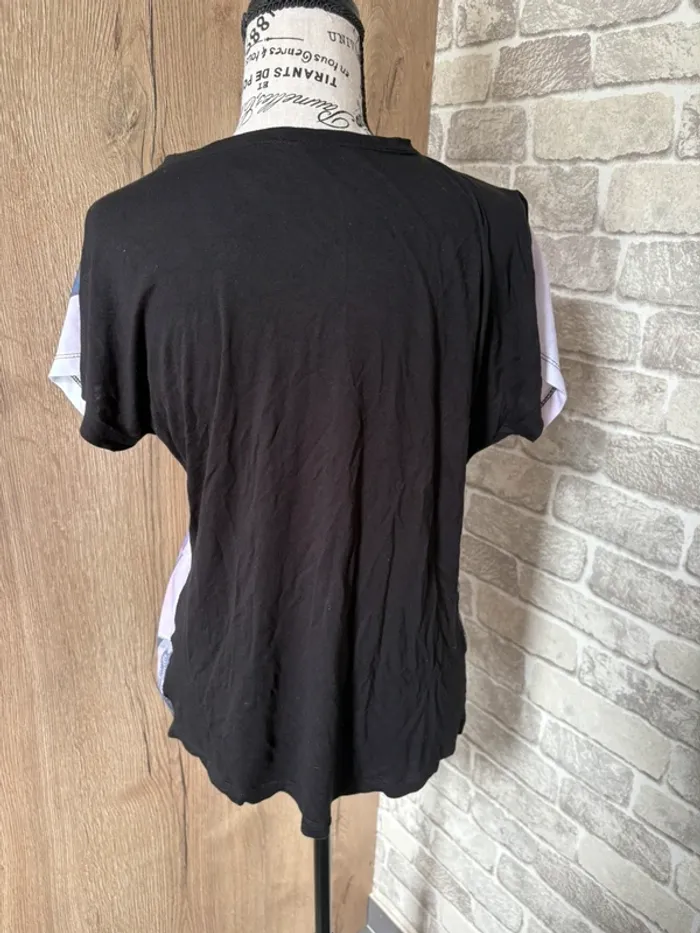 T-shirt fluide taille 42/44 - photo numéro 3