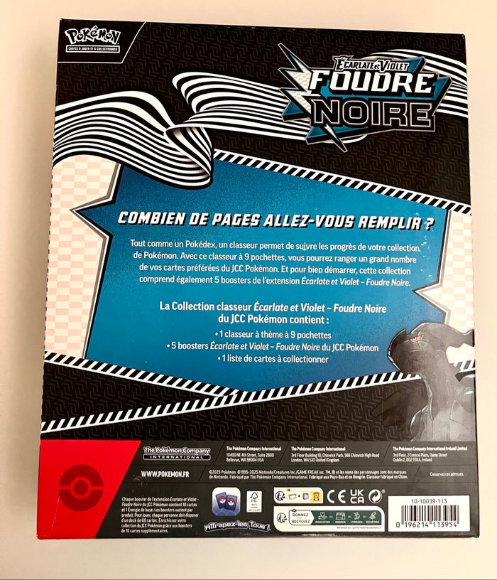 Coffret Collection Classeur Pokémon 10.5 Foudre Noire - photo numéro 2