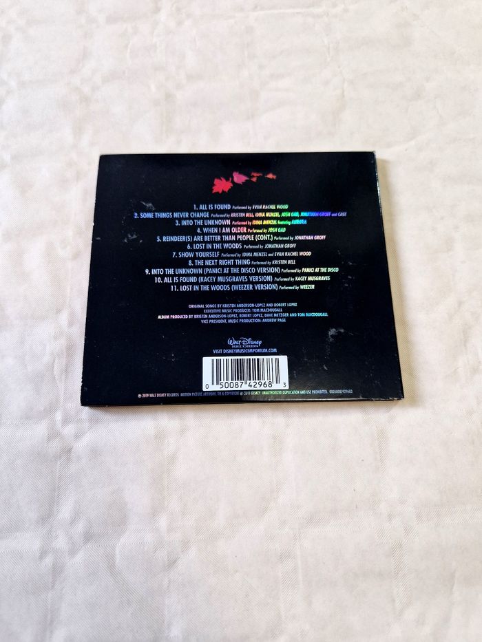 Album cd collector  , Disney  , Frozen II / la reine des neiges - photo numéro 3