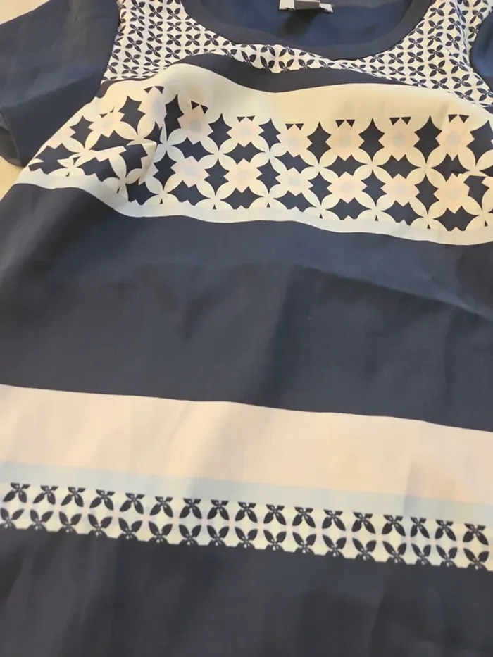 Robe femme/ robe 34 / robe a motif - photo numéro 2
