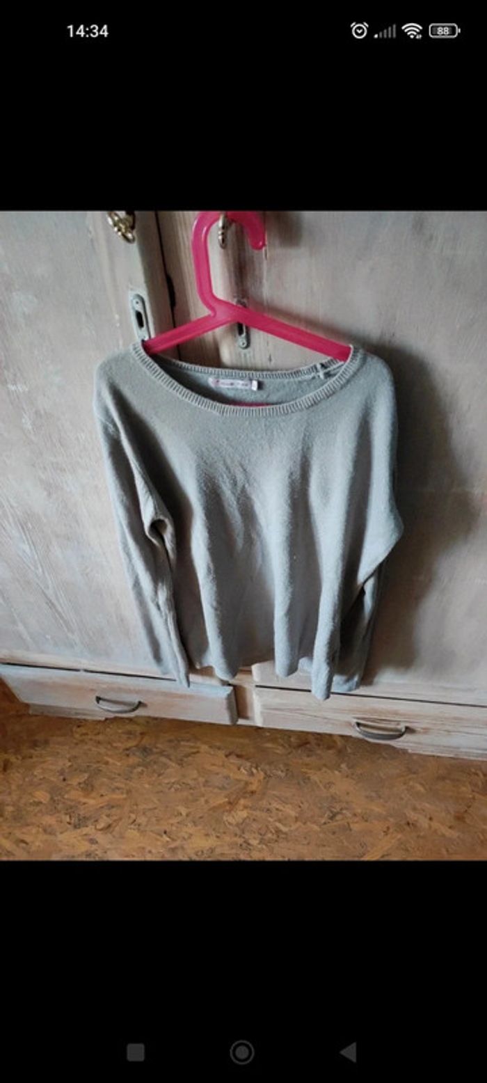 Pull léger gris