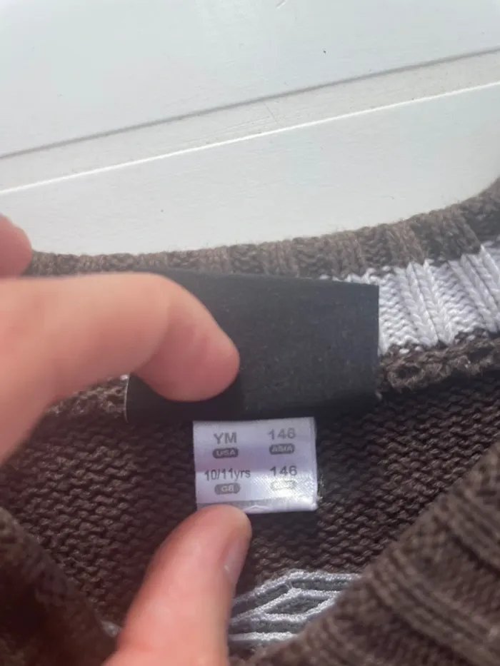 Pull en maille Umbro – Marron – Enfant 10/11 ans 🧶 - photo numéro 4