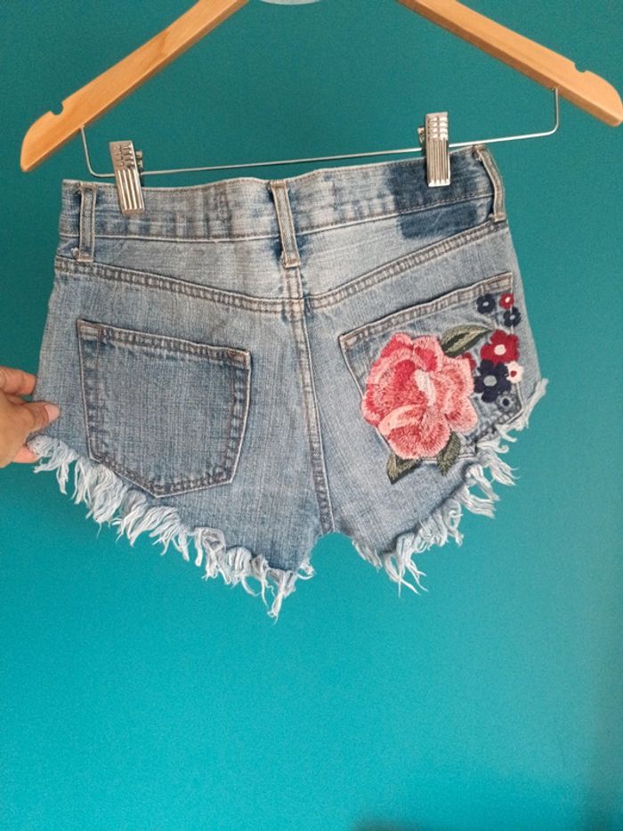 Short jeans - photo numéro 3
