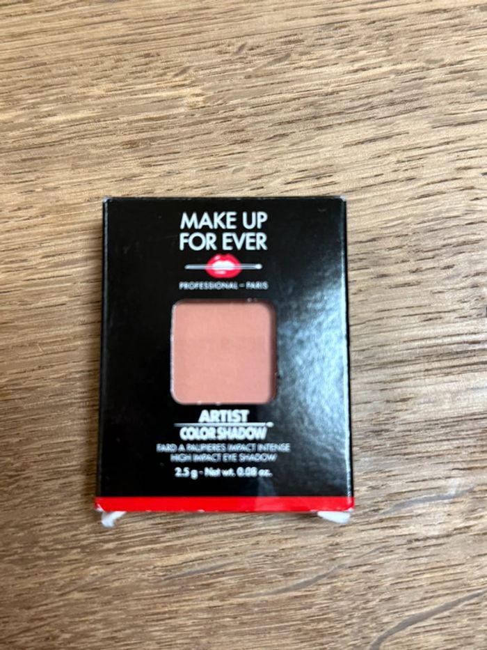 Make up for ever Recharge fard à paupières impact intense m705 8D01