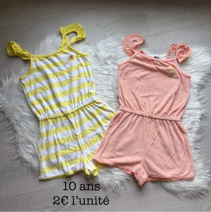 Combinaison taille 10 ans