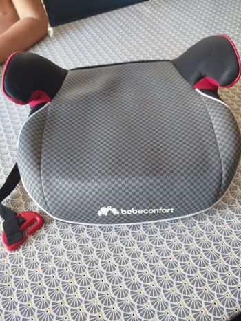 Rehausseur ISOFIX bébé confort manga -fix
