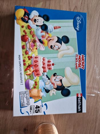 Puzzle 45 pièces Mickey minnie