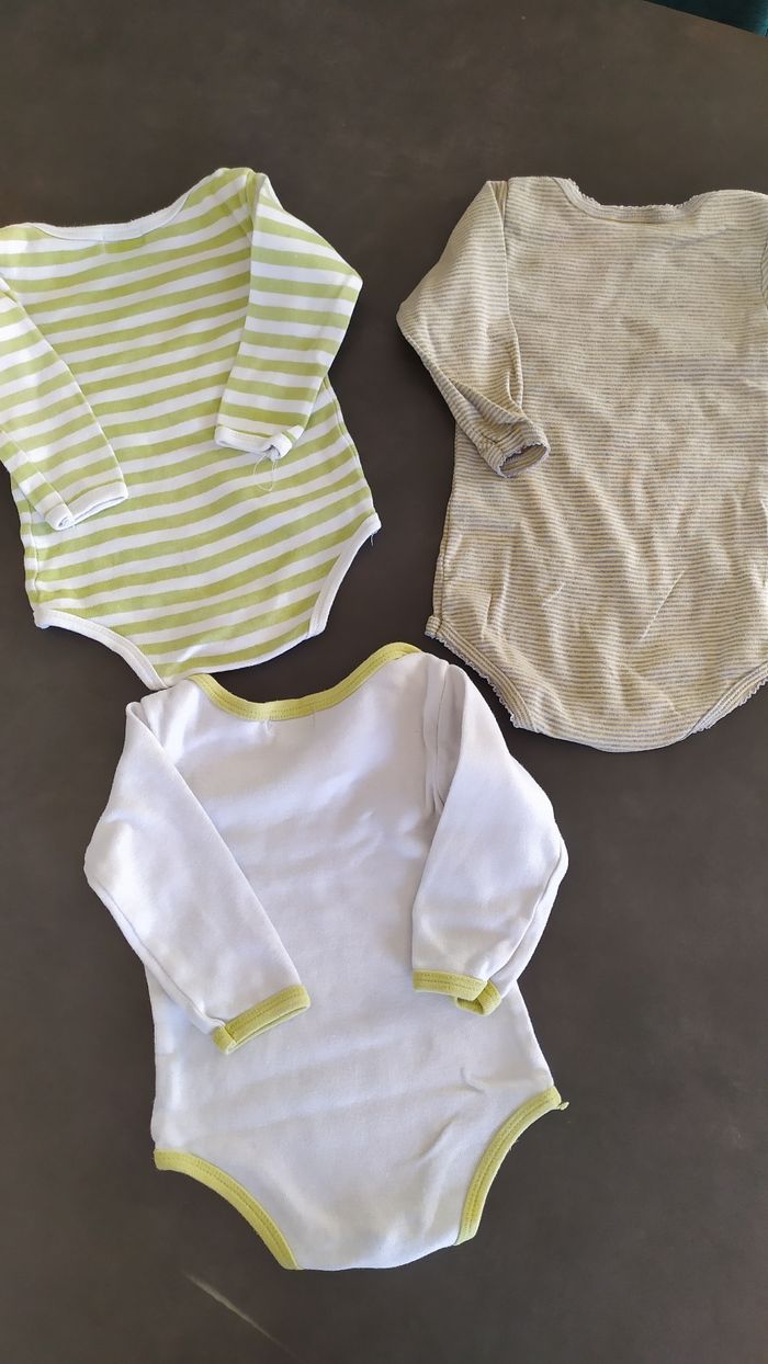 Lot de 3 bodies - photo numéro 2